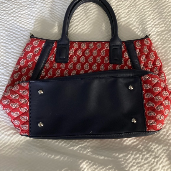 Vera Bradley Red and Black Paisley Women's Purse - Picture 2 of 10